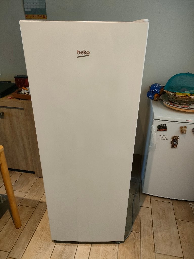 Koelkast Beko 262L, Ophalen, 200 liter of meer, 140 tot 160 cm, 45 tot 60 cm