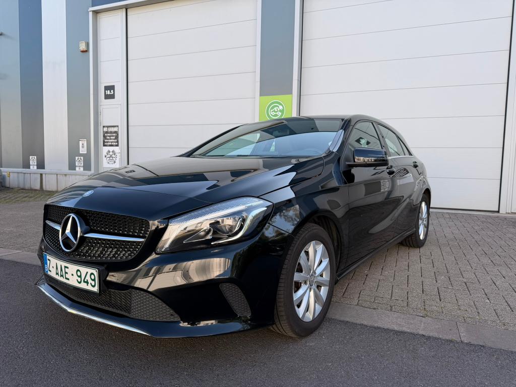 Mercedes-Benz A 160 LED | AIRCO | NAVI ..., Auto's, Voorwielaandrijving, Zwart, 4 cilinders, Leder en Stof
