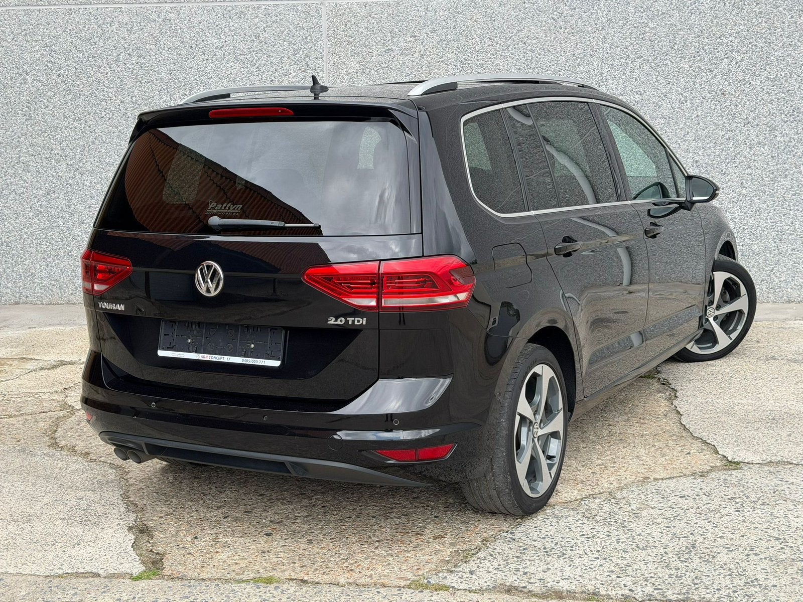 Volkswagen Touran 2.0 TDI diesel 2016 EURO 6b 5pl Pano/cuir, Auto's, Monovolume, Zwart, Leder, Bedrijf