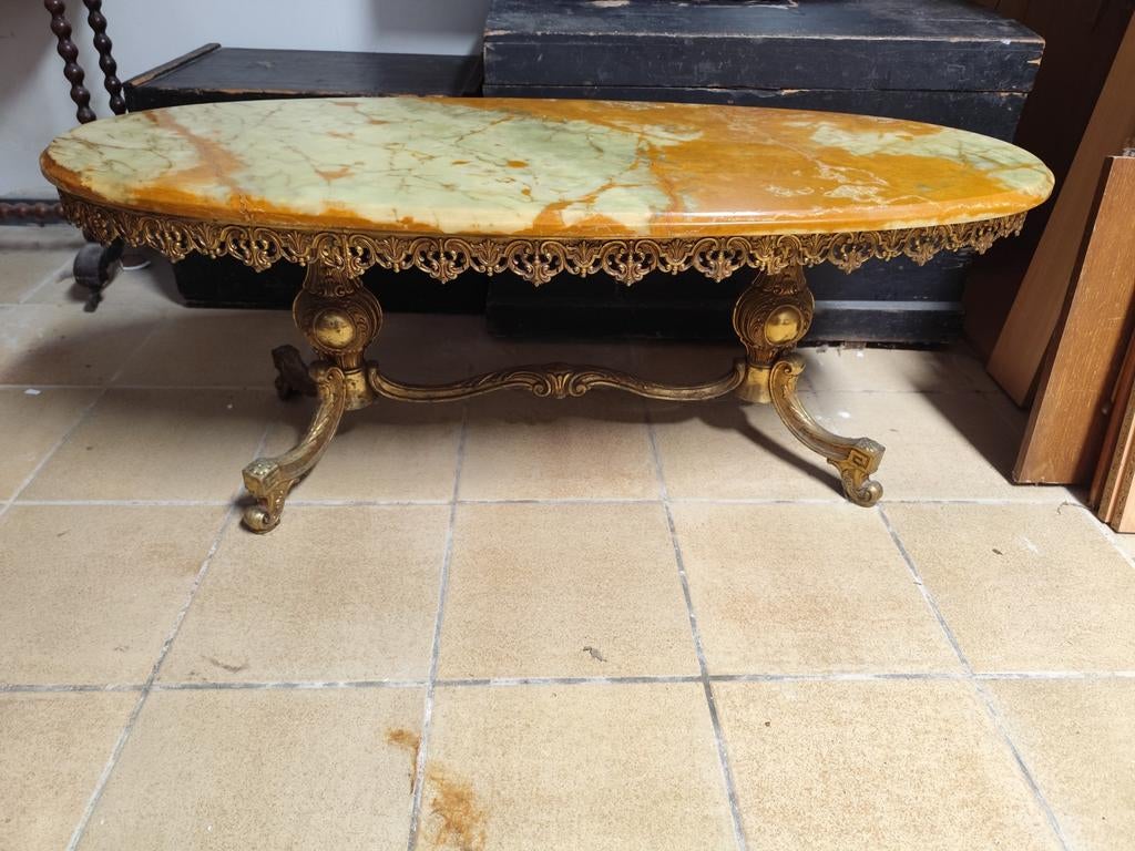 Table basse ovale en Onyx et laiton style louis xv, Maison & Meubles