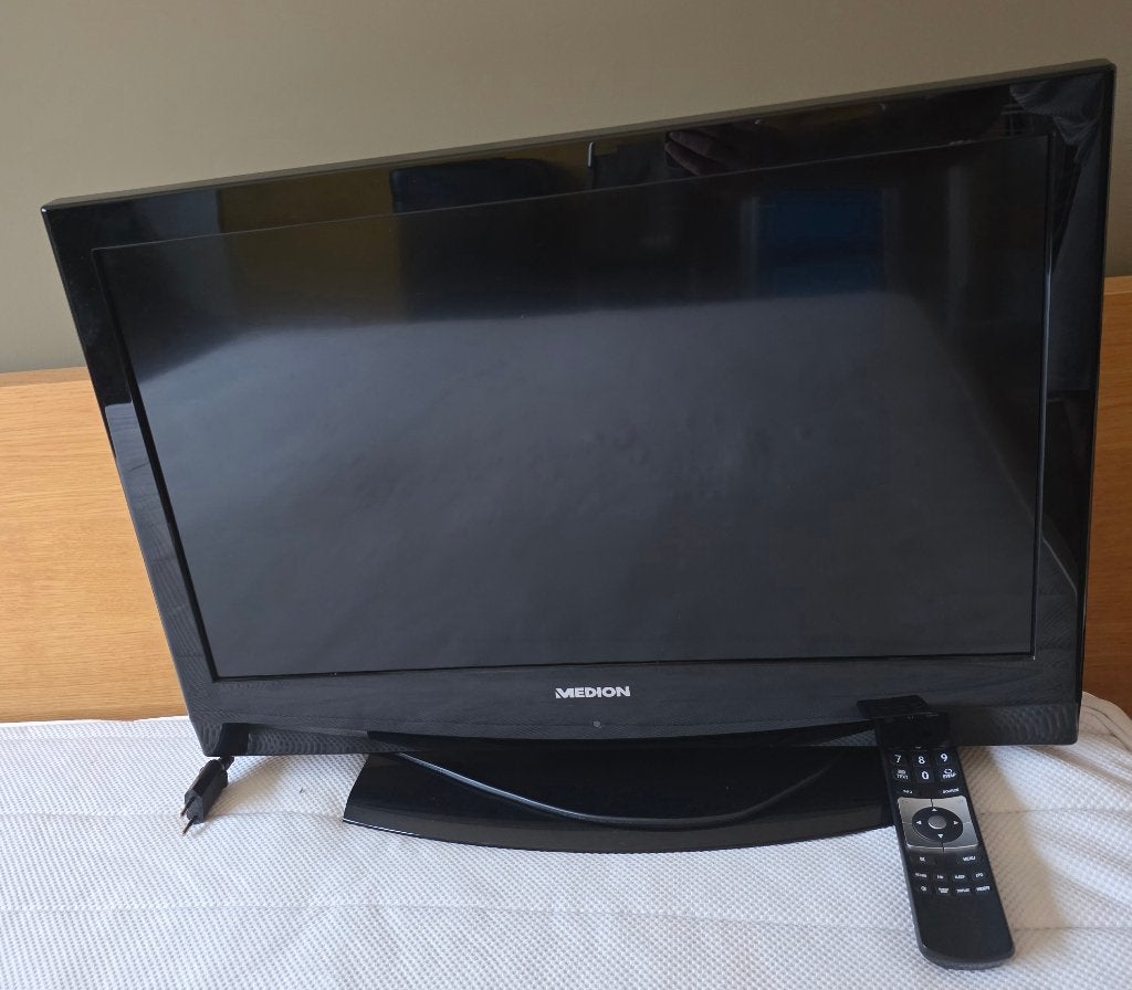 Téléviseur LCD Medion avec lecteur DVD intégré, TV, Hi-fi & Vidéo, 50 Hz, 60 à 80 cm, LCD, Enlèvement