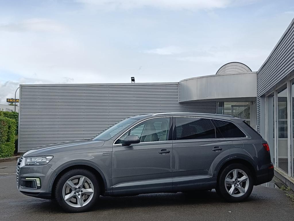 AUDI Q7 3.0 TDI E-TRON QUATTRO Euro6B 1ER PROPRIÉTAIRE !, Autos, Cuir, Argent ou Gris, Achat, Entretenue par le concessionnaire