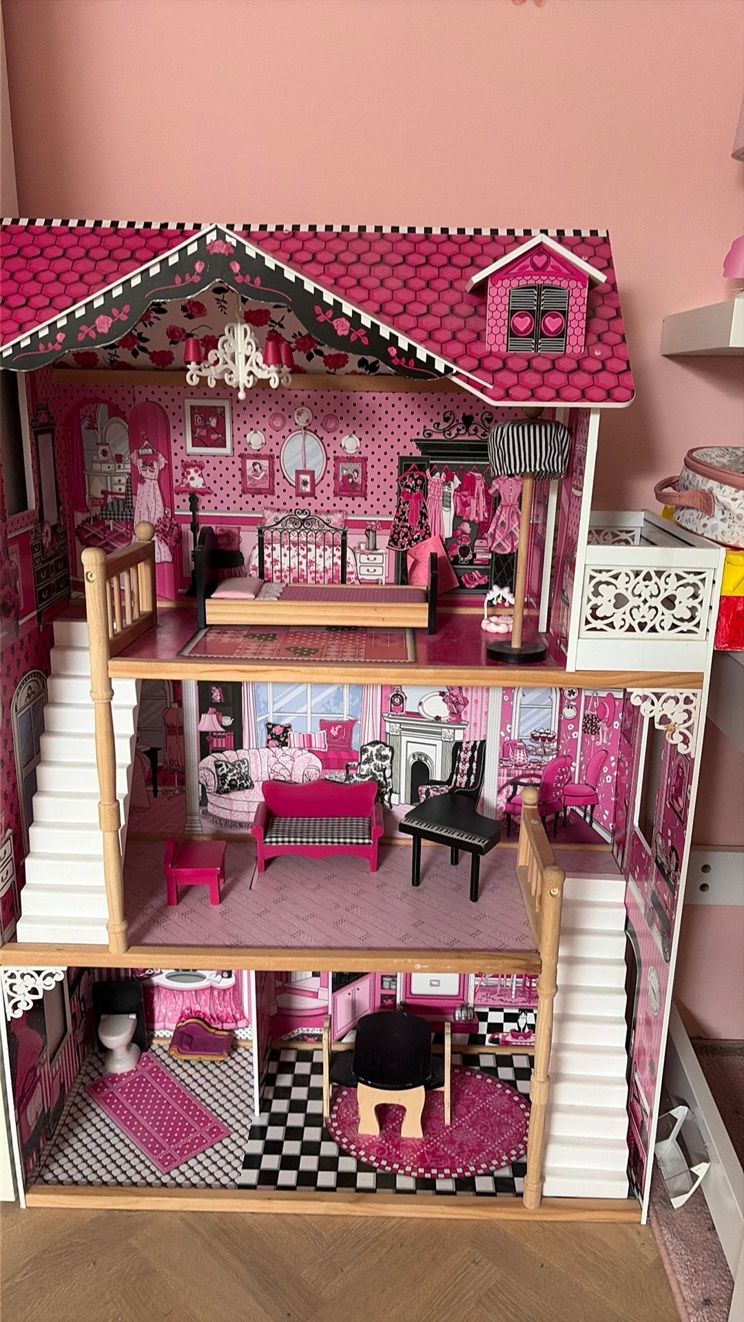 Barbiehuis, Ophalen, Gebruikt