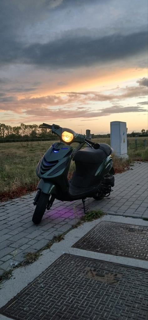 Zip 4t, Fietsen en Brommers, Ophalen, Zip