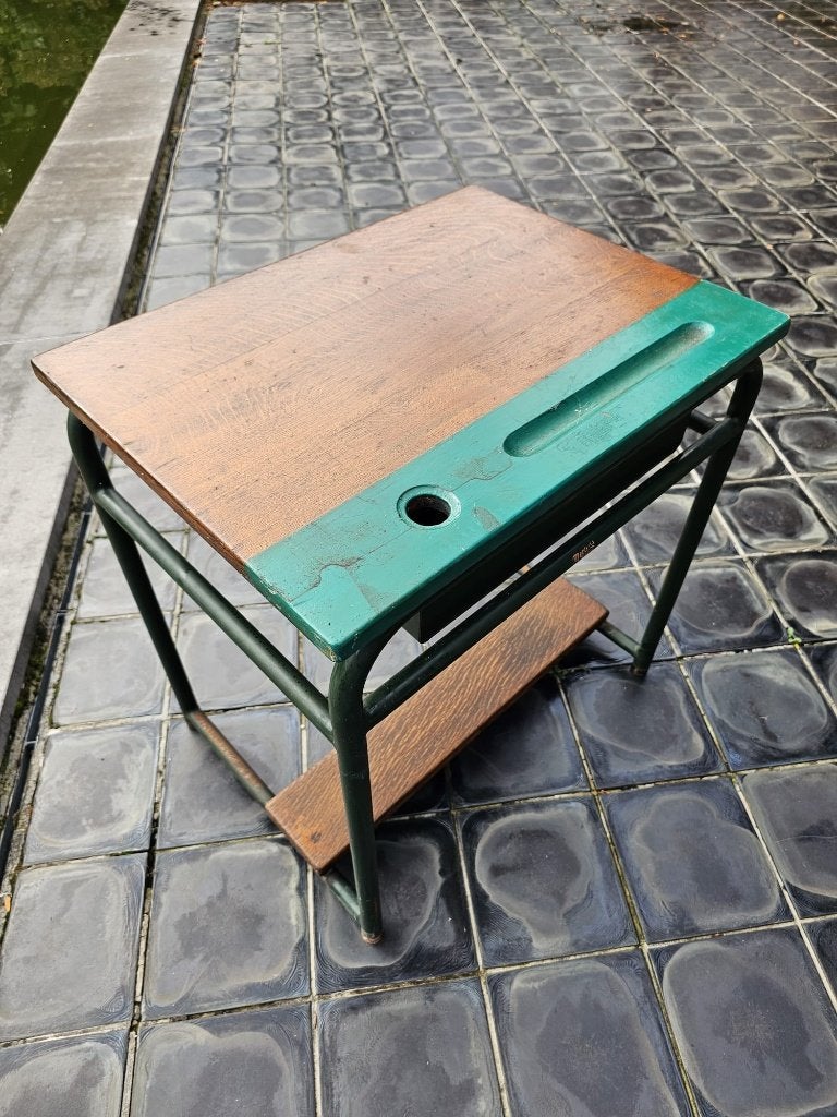 Bureau d'école vintage des années 50, Enlèvement