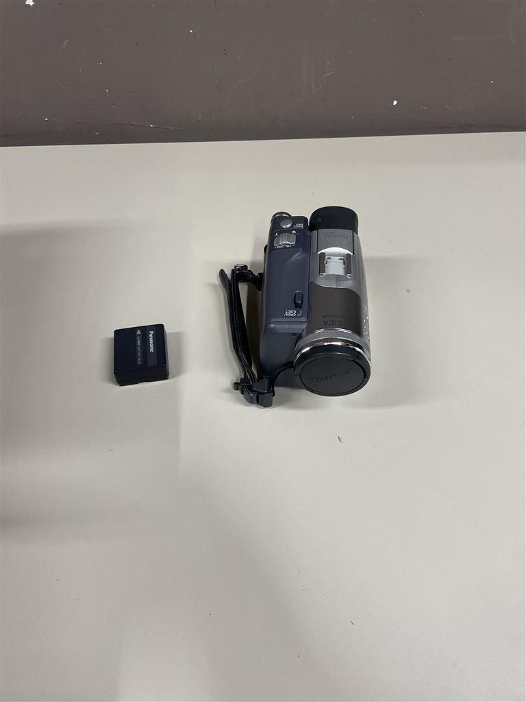 video camera Panasonic NV-GS120 met twee batterijen zonder l, Enlèvement ou Envoi, Utilisé, Panasonic