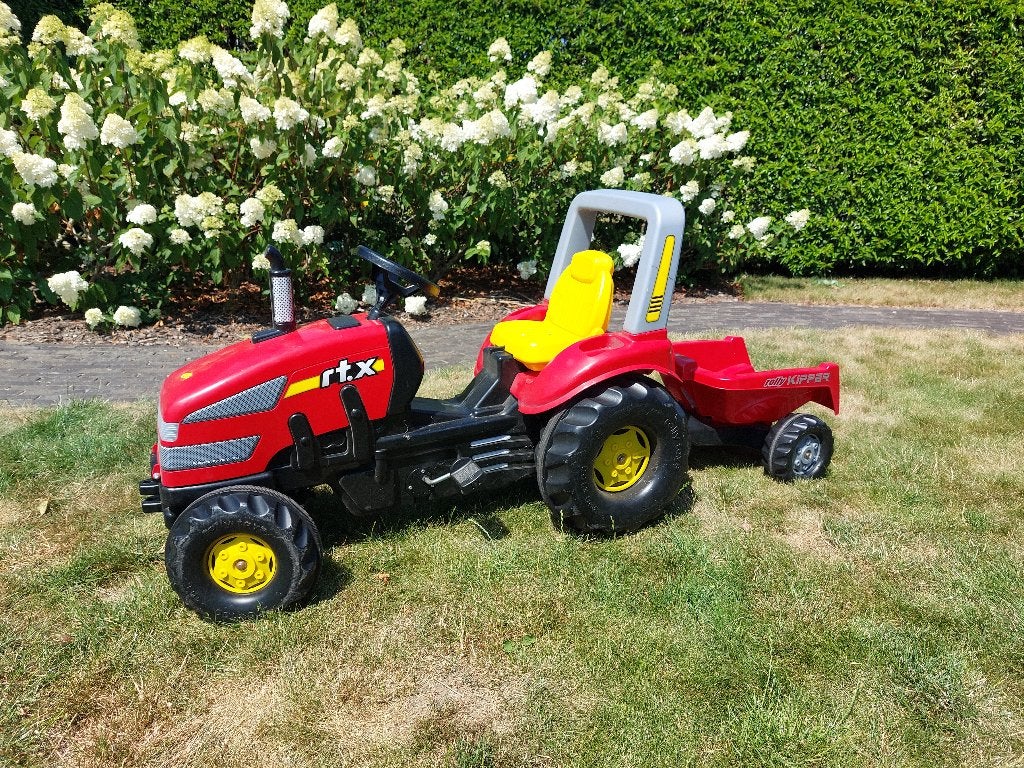 Tractor mét aanhangwagen - klaar voor uren speelplezier!, Kinderen en Baby's, Speelgoed | Buiten | Voertuigen en Loopfietsen, Ophalen