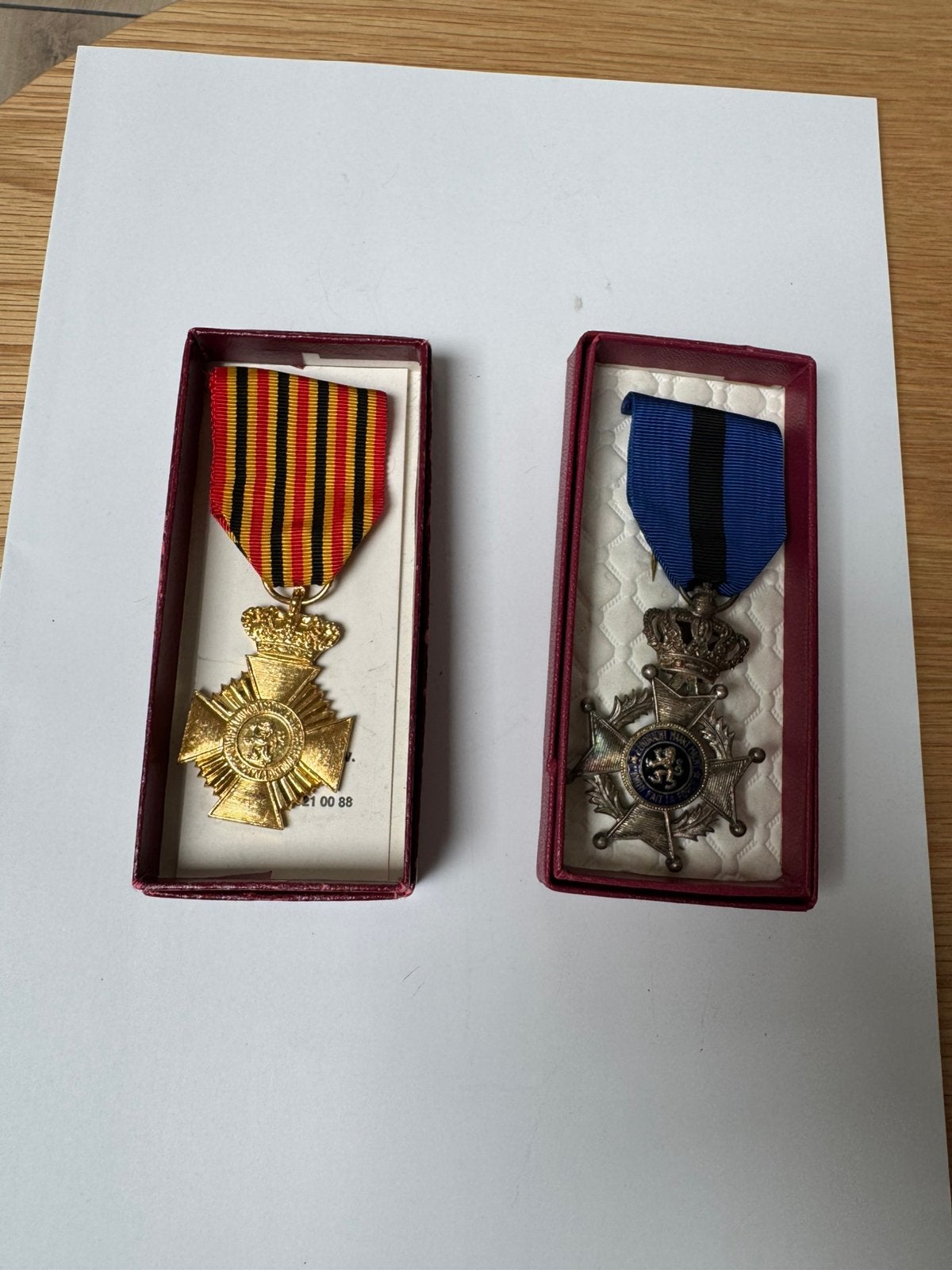 Belgische medailles, Enlèvement ou Envoi, Ruban, Médaille ou Ailes