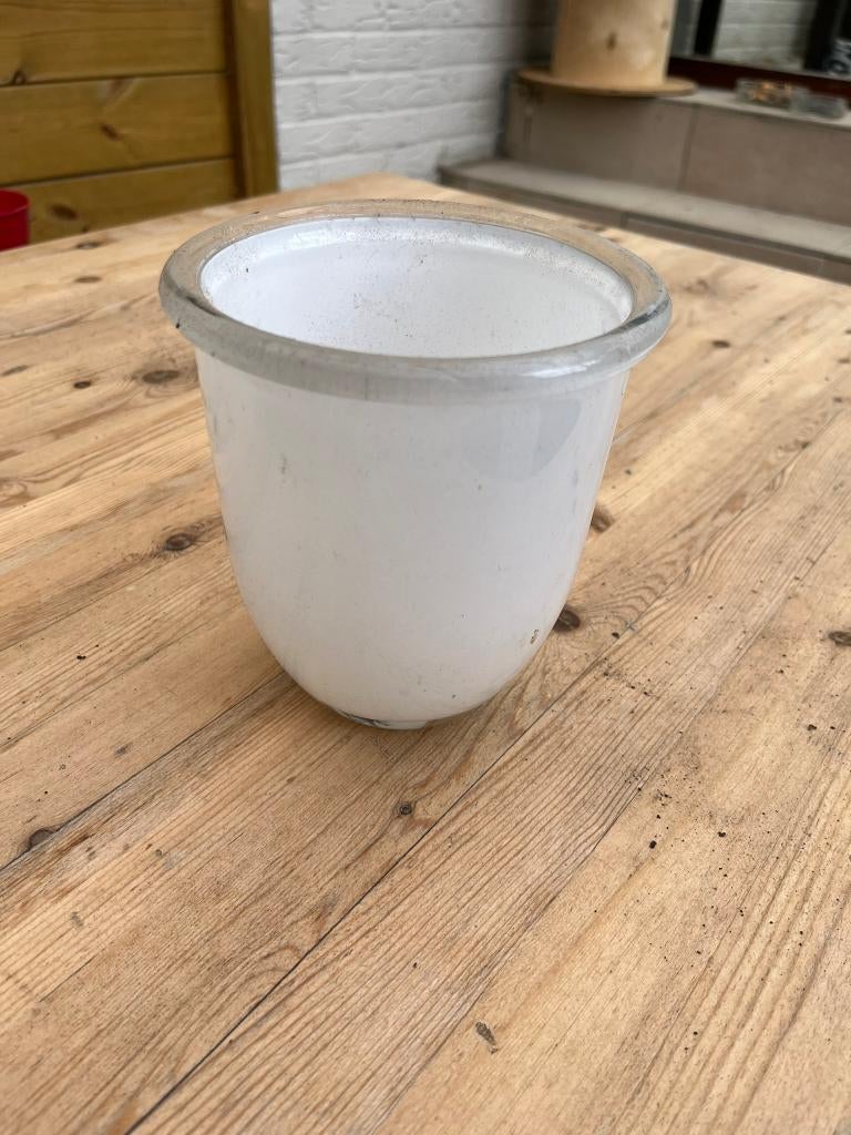 Witte glazen bloempot, Tuin en Terras, Overige materialen, Rond, Ophalen of Verzenden, Zo goed als nieuw