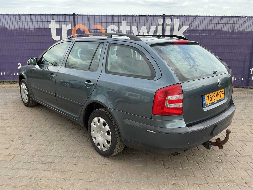 2006 - Skoda - Octavia Combi - 1.6 Ambiente - Personenauto, Auto's, Skoda, Gebruikt, Bedrijf, Break, Euro 4