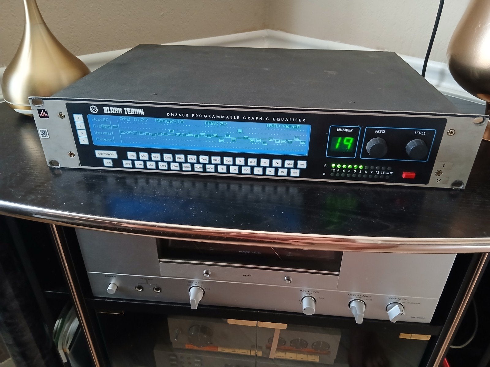 Klark Teknik DN3600 (digitale equalizer), Audio, Tv en Foto, Professionele apparaten, Ophalen of Verzenden