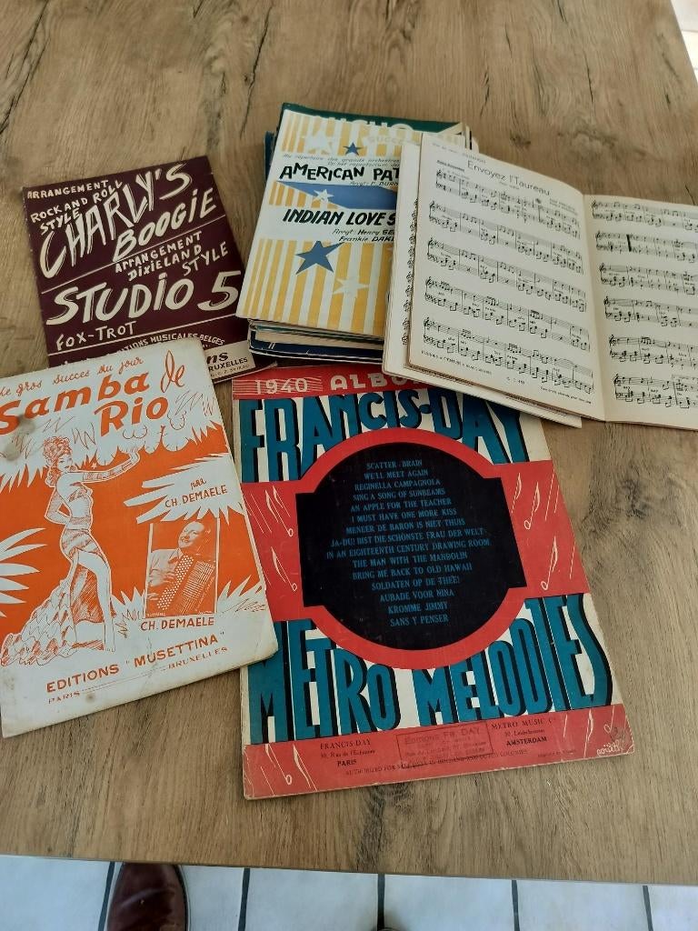33 oude muziekpartituren, Muziek en Instrumenten, Ophalen of Verzenden