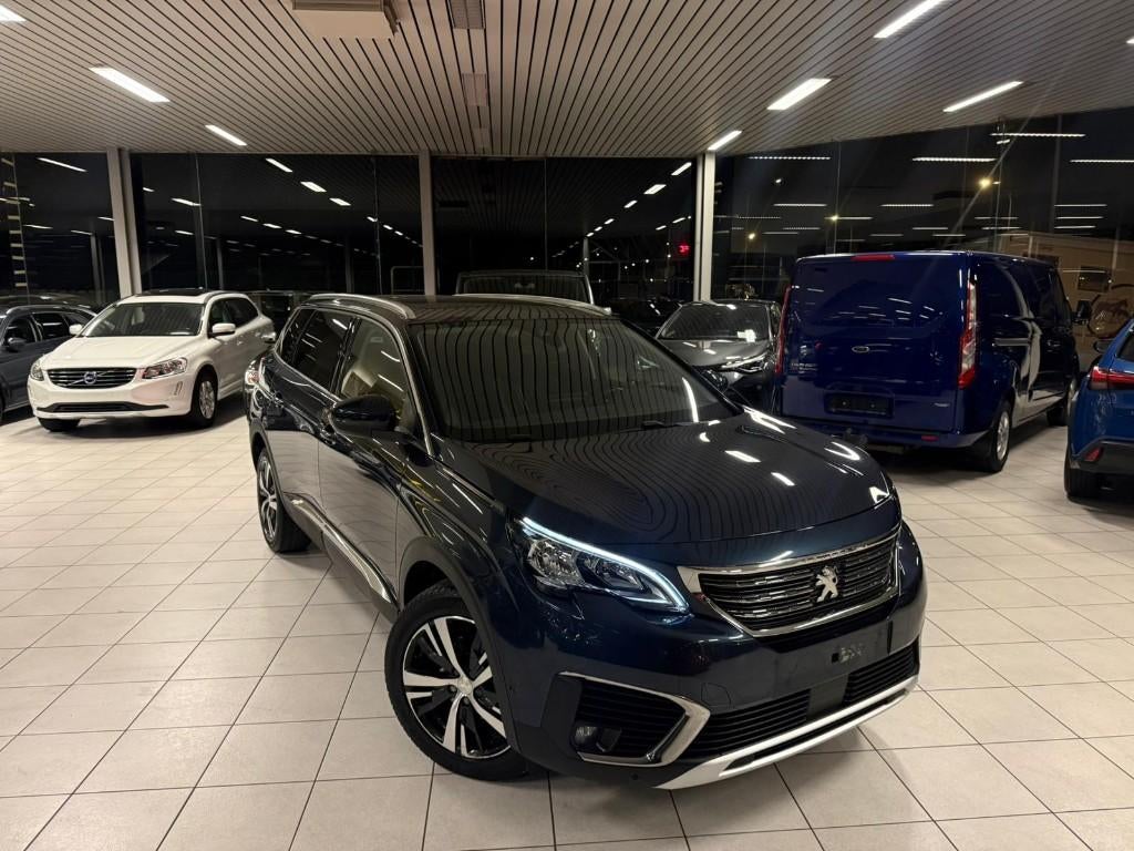 Peugeot 5008 7-zits 1.2i Benzine 96kW Euro 6b, Auto's, Euro 6, Leder, Bedrijf, Handgeschakeld