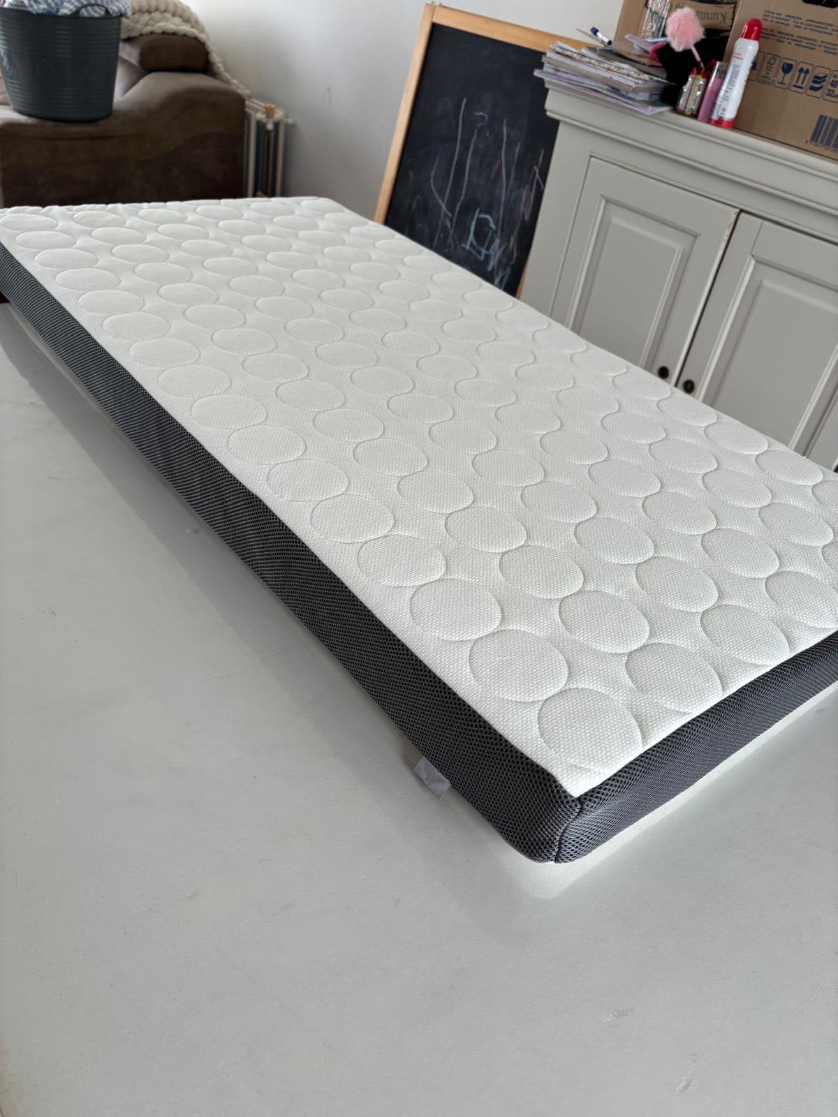 Babymatras, Ophalen, Zo goed als nieuw