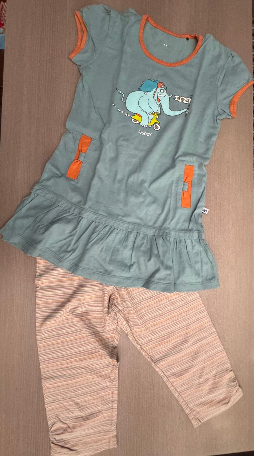Woody olifant pyjama maat 128, Enlèvement, Utilisé, Fille, Vêtements de nuit ou Sous-vêtements