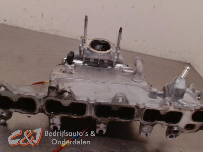 Inlaatspruitstuk van een Renault Trafic, Gebruikt, -, Renault, -
