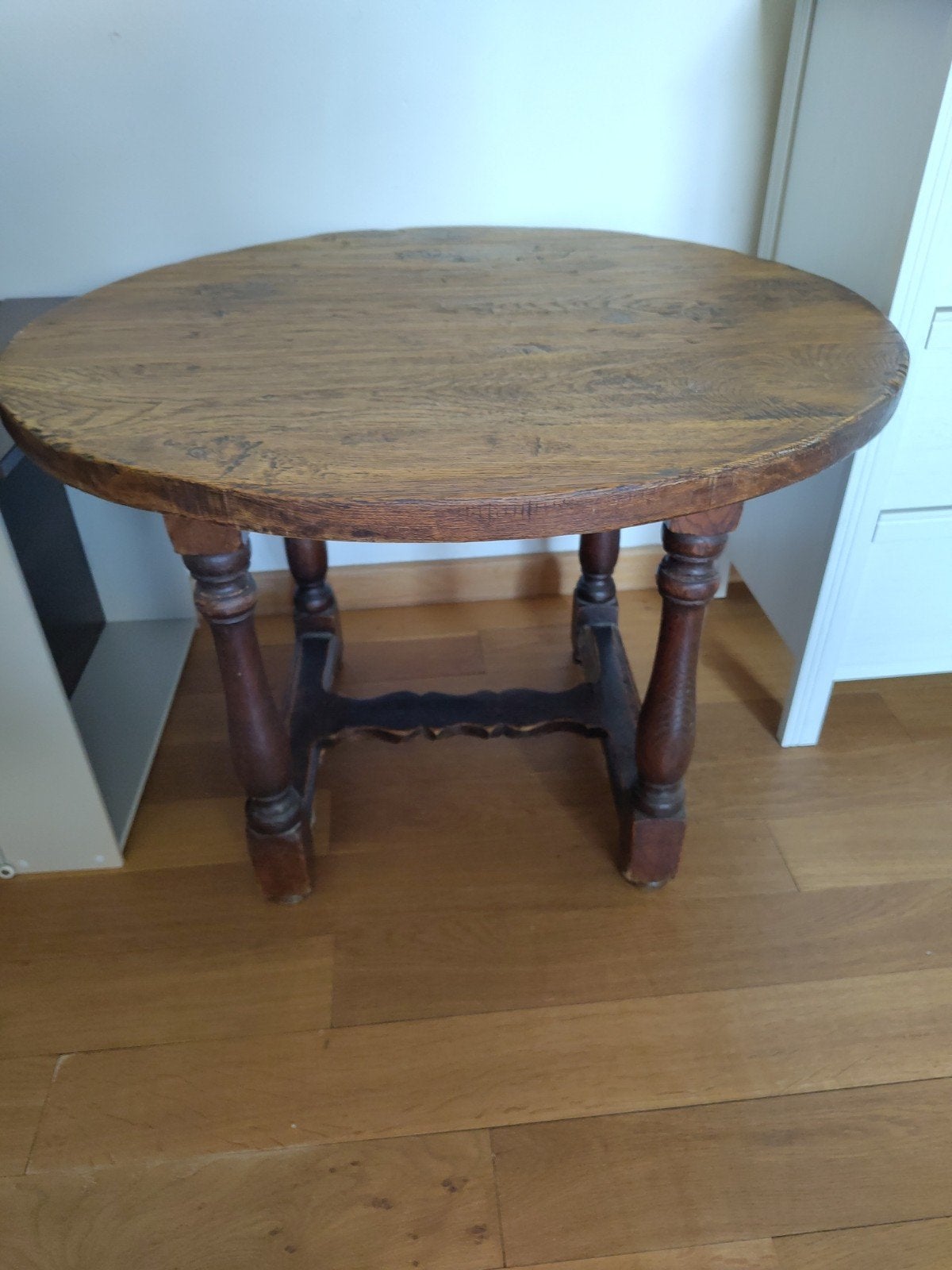 Kleine houten tafel, Huis en Inrichting, Tafels | Eettafels, Ophalen, Gebruikt, 50 tot 100 cm, Rond