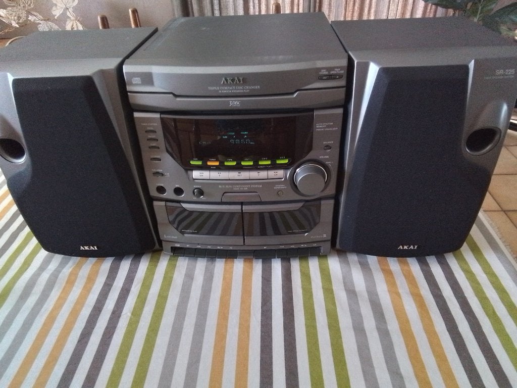 Boxen Akai radio cassette, Ophalen, Radio