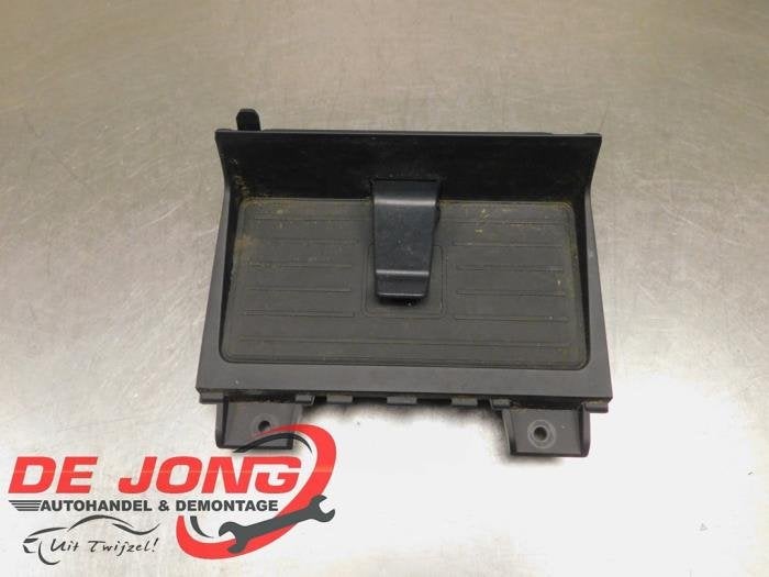 Draadloze oplader van een Audi Q4, Gebruikt, -, -, -