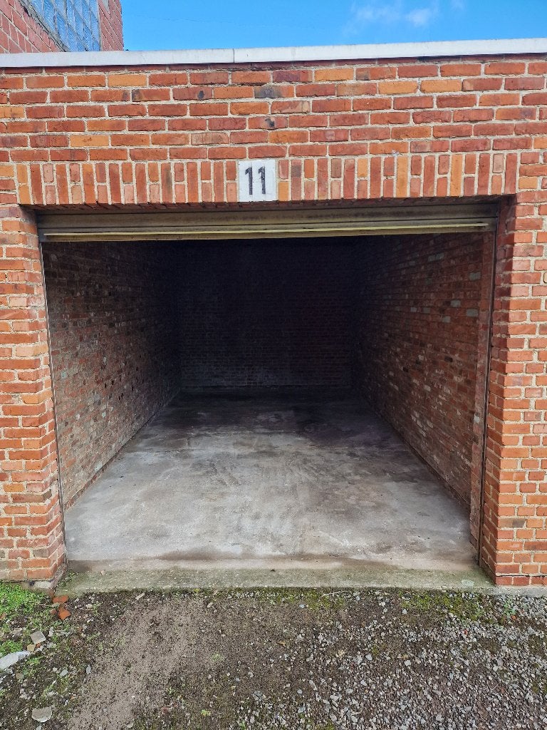 Garage te huur te Sint-Niklaas, Immo, Province de Flandre-Orientale
