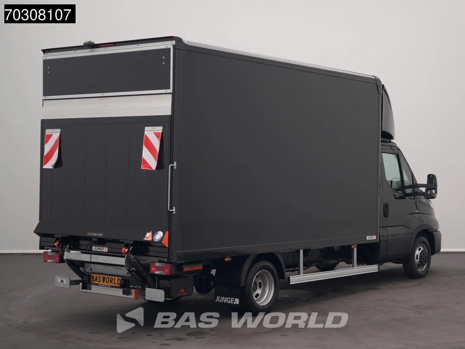 Iveco Daily 35C18 3.0L Automaat Laadklep Dubbellucht Bakwage, Auto's, Automaat, Stof, Euro 6, 4 cilinders