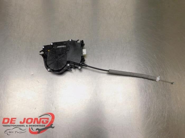 Mécanique de verrouillage hayon d'un BMW 2-Serie, -, 3 mois de garantie, Utilisé, -