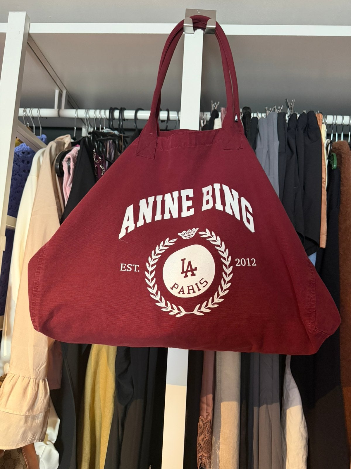 Authentique sac Anine Bing bordeau, Enlèvement, Neuf, Rouge, Sac à main