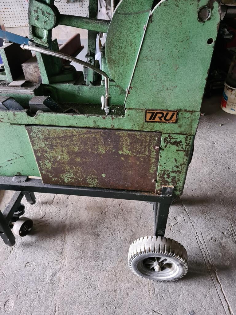 Scie alternative 220 volt