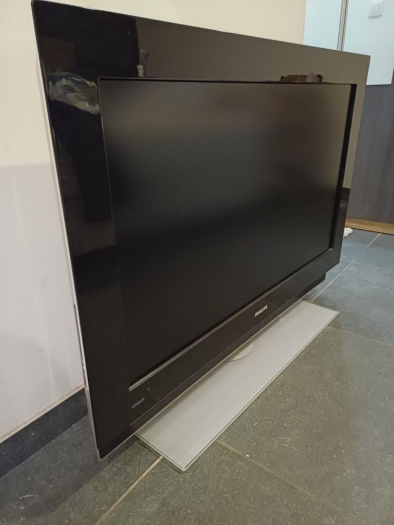 Tweedehands tv Philips 42 inch, Audio, Tv en Foto, Televisies, Ophalen, Philips, Gebruikt, 50 Hz