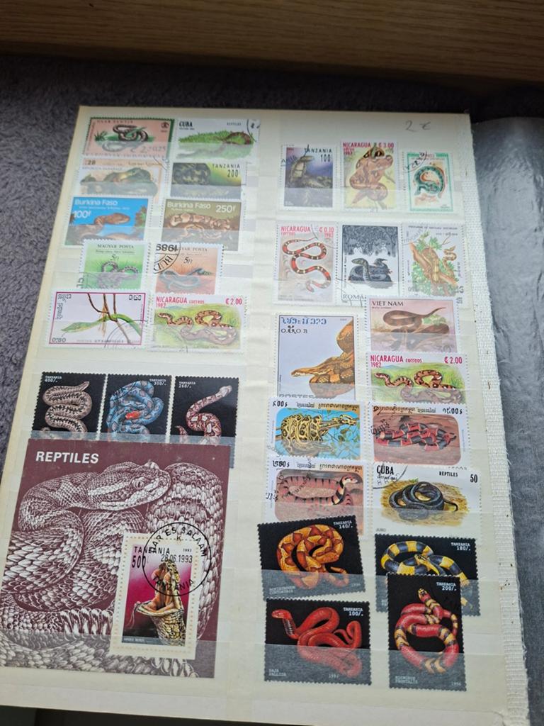 Postzegels slangen, Ophalen