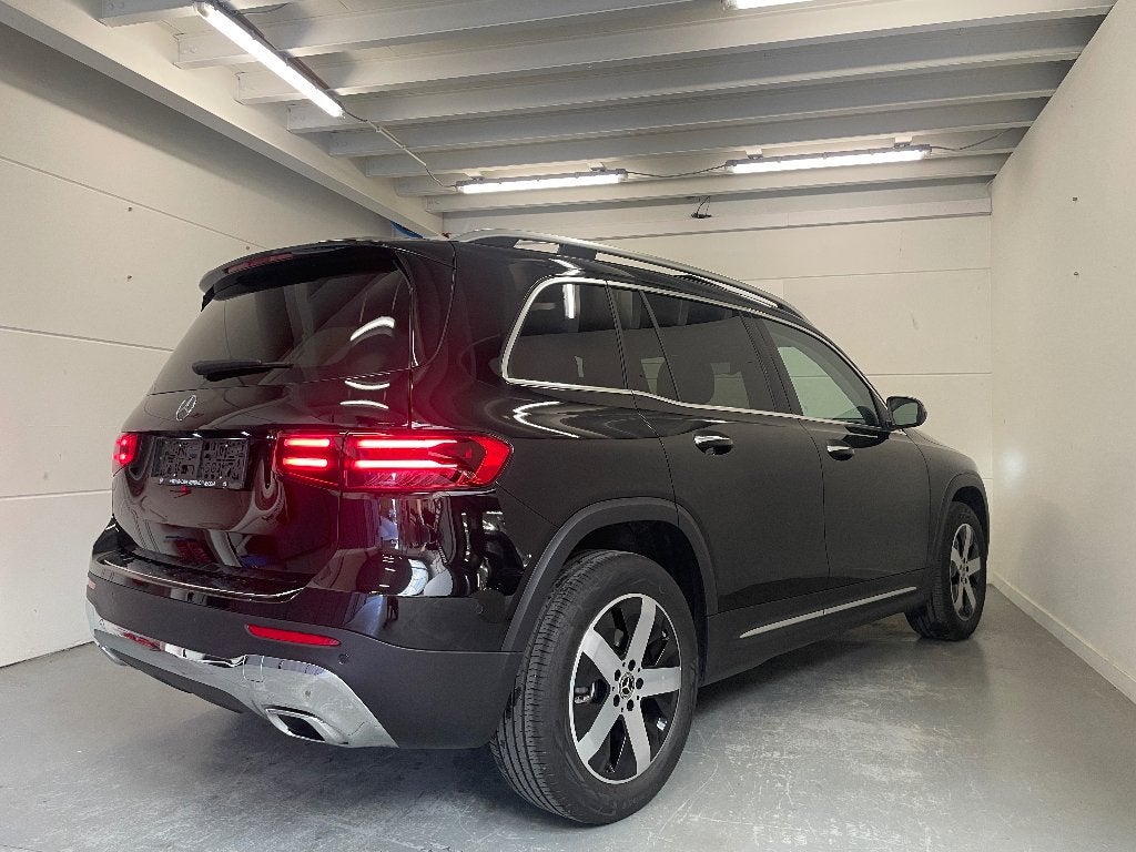 Mercedes-Benz - GLB200 - Benzine - Pano dak, Leder en Stof, 120 kW, Bedrijf, 5 zetels