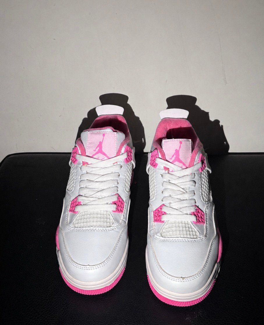 Jordan 4 Wit/Roze – Nieuw – Maat [EUR 40], Kleding | Dames, Schoenen, Verzenden, Wit, Zo goed als nieuw, Sneakers
