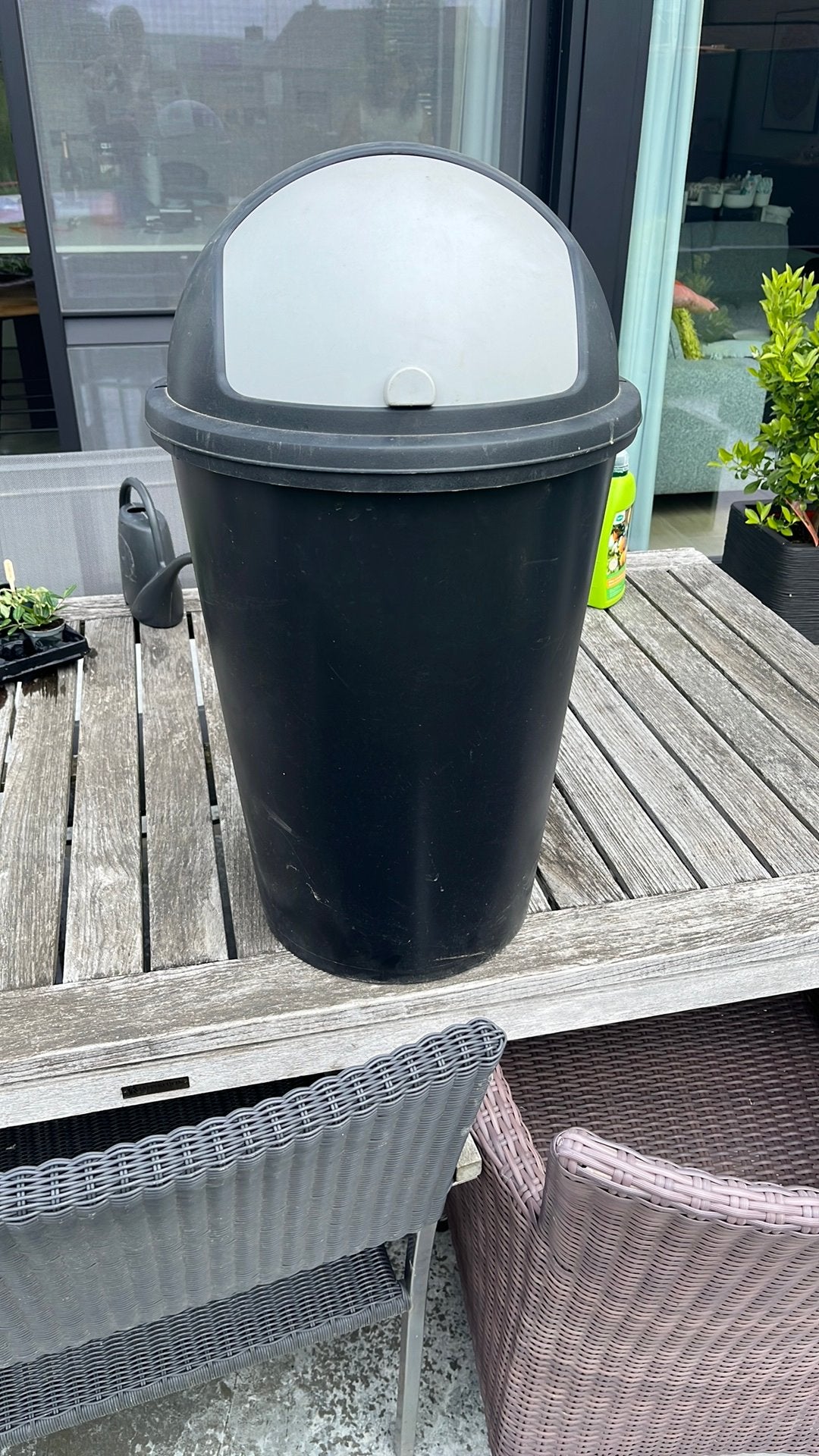 Vuilbak 30l, Ophalen, Zo goed als nieuw
