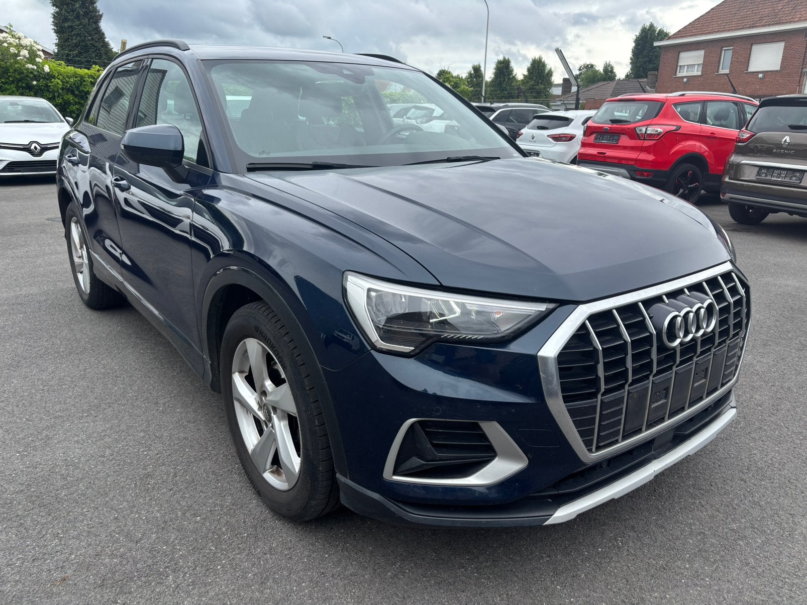 Audi Q3 diesel S line/ stronic, Auto's, Automaat, Parkeersensor, 4 cilinders, 149 g/km