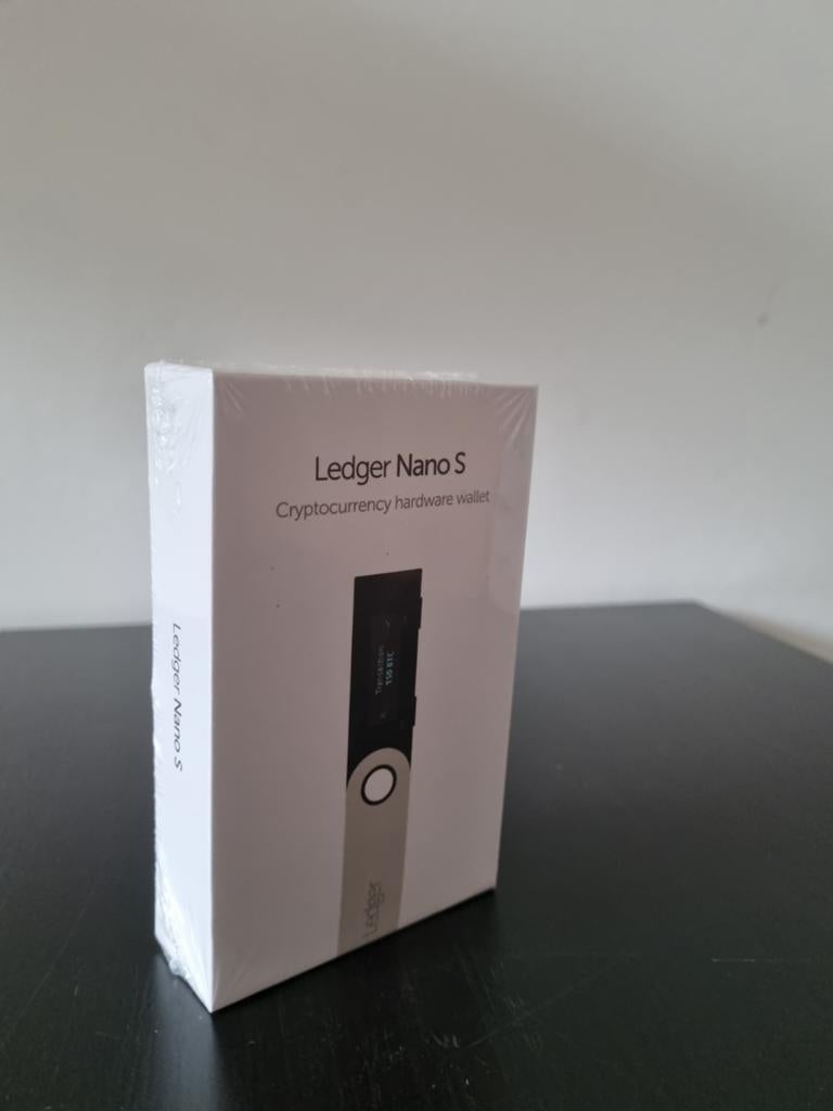 Ledger Nano SLedger Nano S - Hardware Wallet - NIEUW & VERZE, Computers en Software, Overige Computers en Software, Ophalen