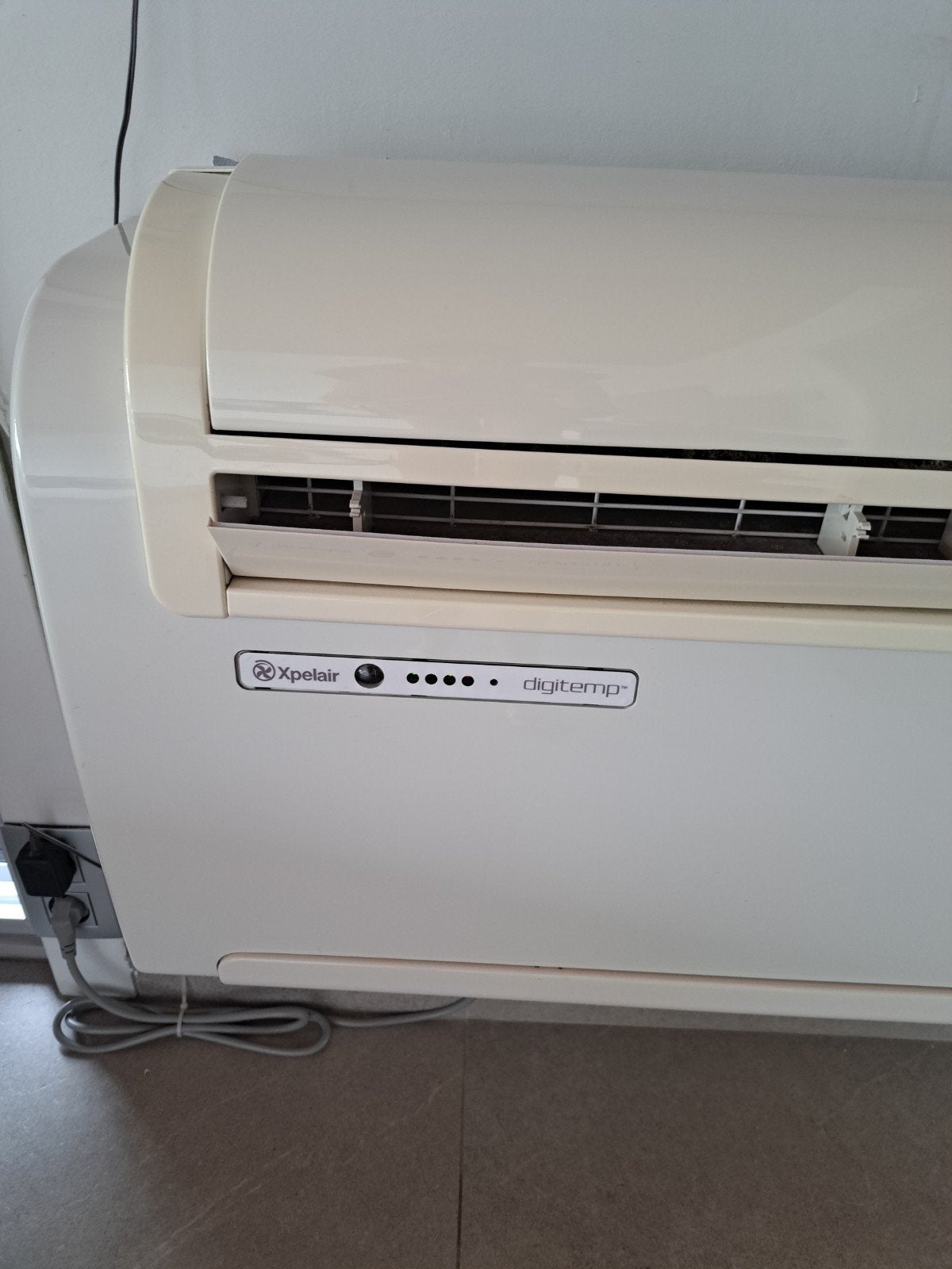 Airco ingebouwde unit  Merk Xpelair, Elektronische apparatuur, Airco's, Ophalen