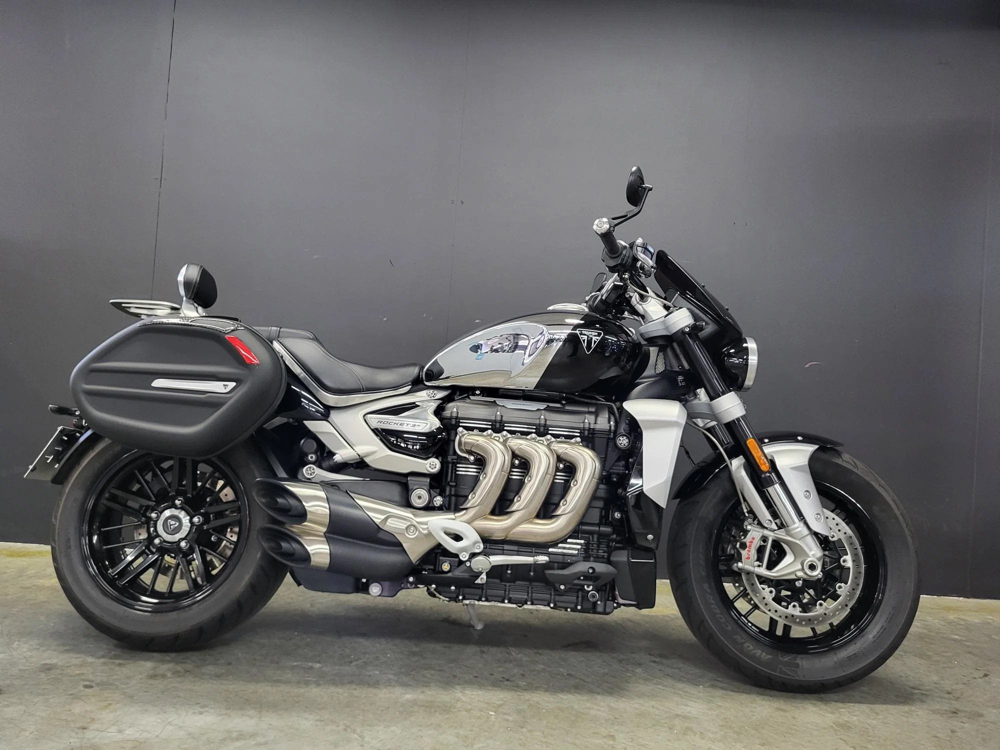 Triumph Rocket 3 R Chrome Edition ultieme exclusiviteit, 2500 cc, Bedrijf, Meer dan 35 kW, Overig