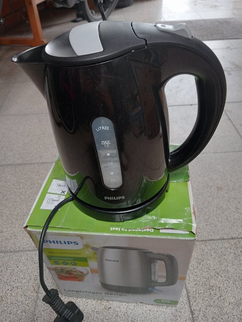 Waterkoker, Ophalen