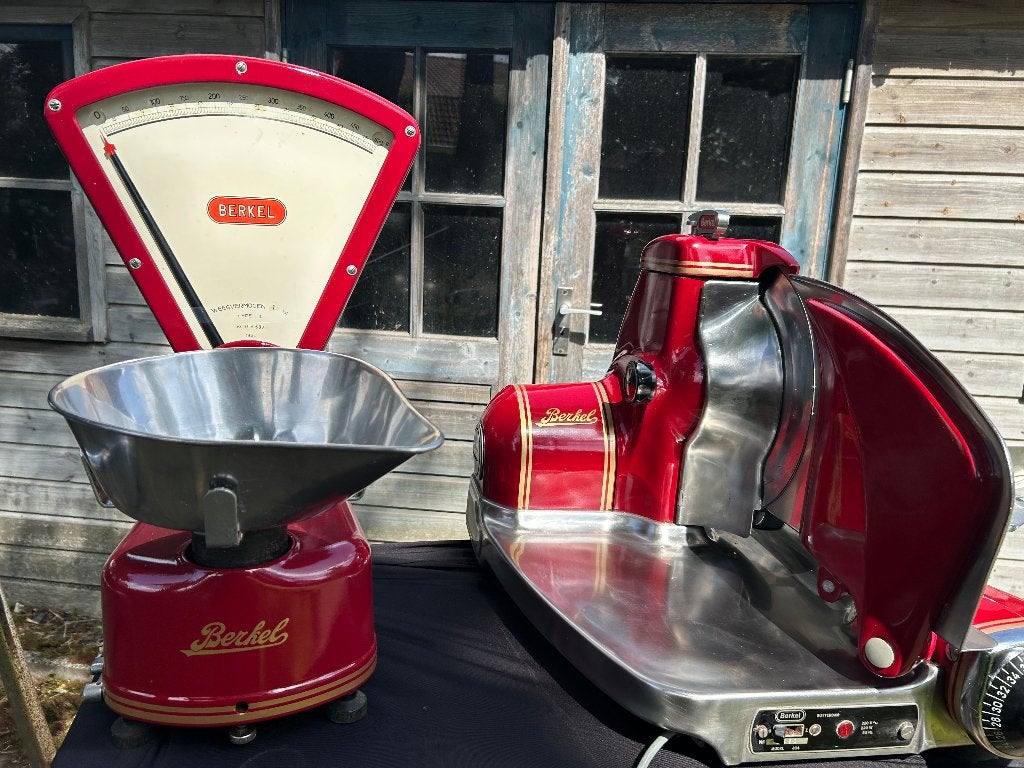 bordeaux rode snijmachine Berkel 834 bijpassende weegschaal, Ophalen, Zo goed als nieuw