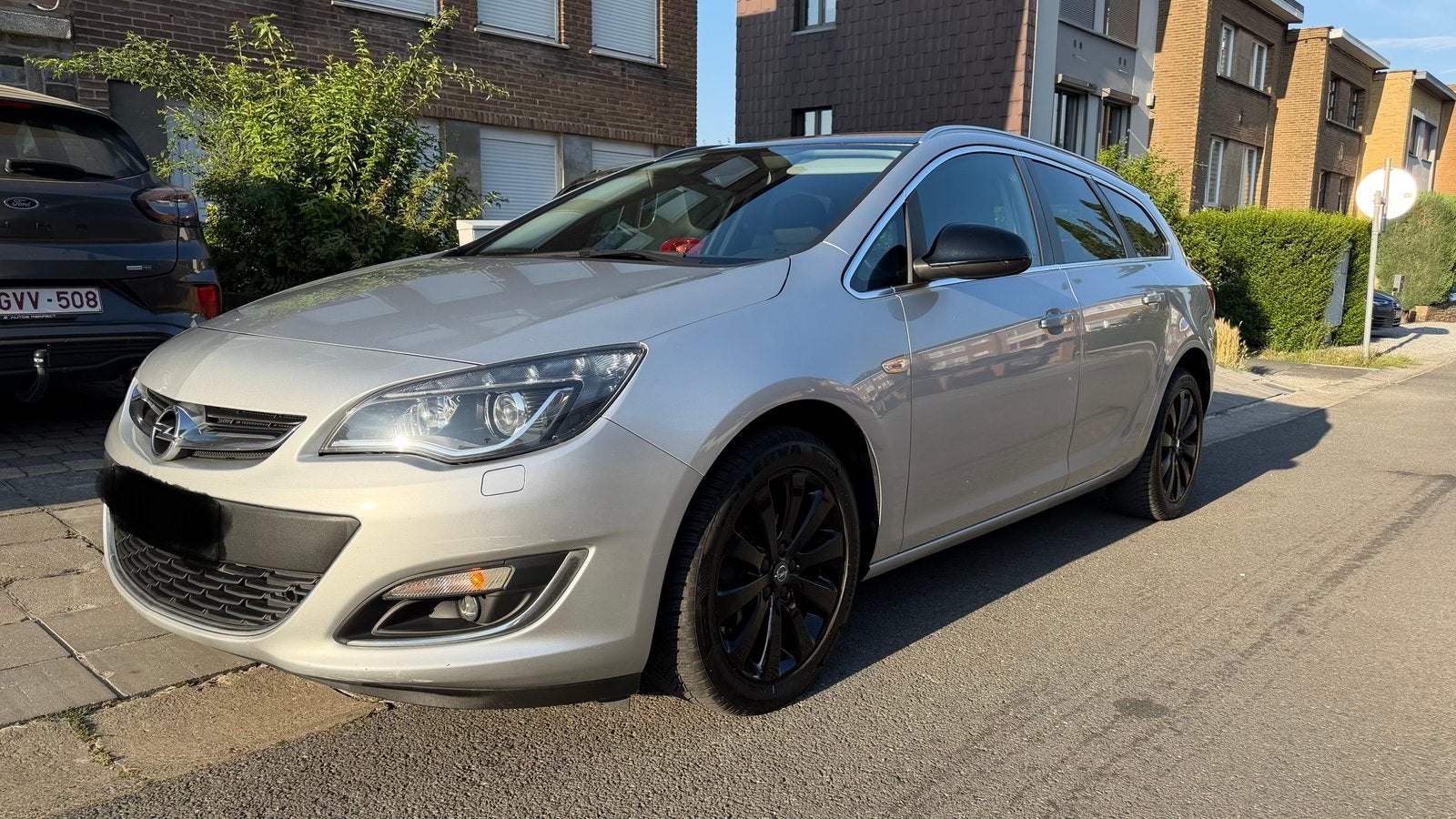 Opel Astra Sport Tourer 1.4i bien optionnée !, Auto's, Bluetooth, Euro 6, Particulier, Astra