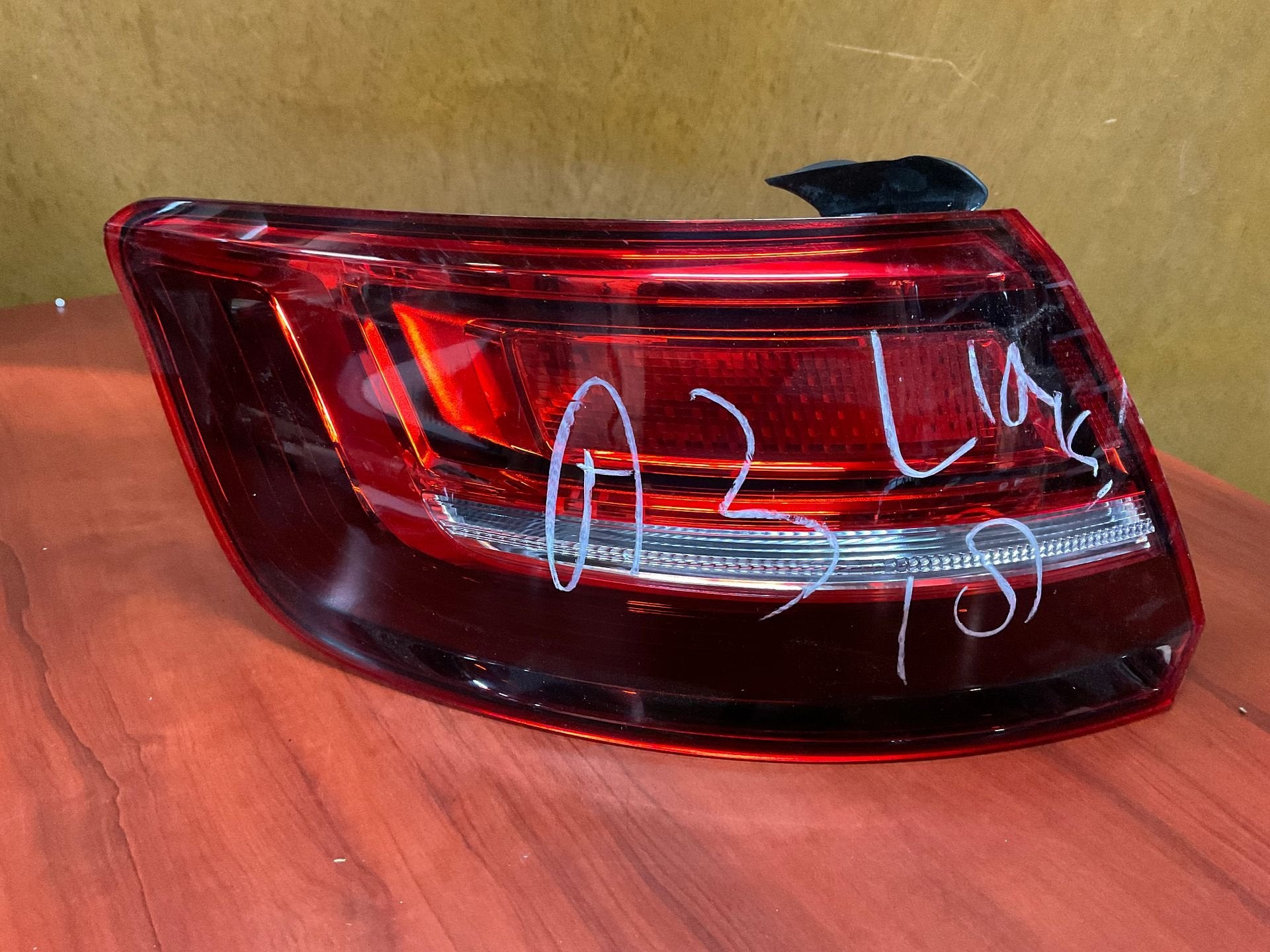 Z.G.A.N. Audi A3 (8V) achterlicht LINKS 2018, -, Origine de la pièce connue, Utilisé, -
