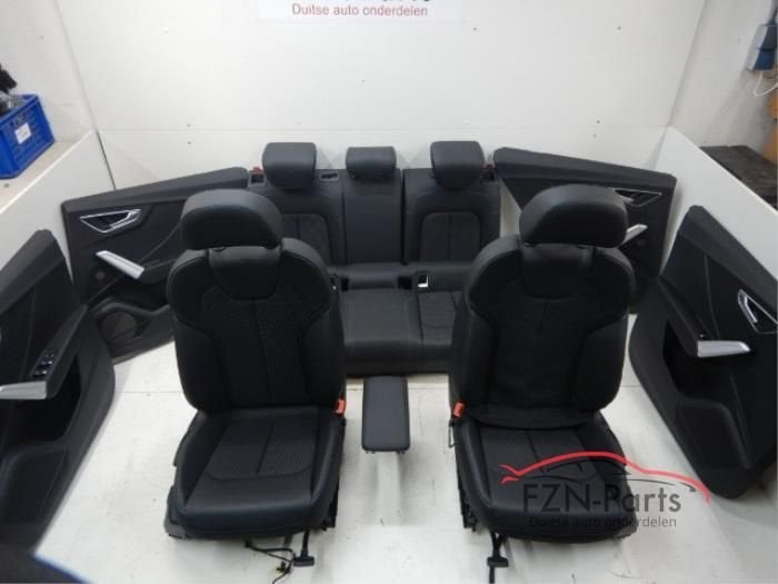 Audi Q2 81A Facelift S-line Interieur Leer / Stof, Autos : Pièces & Accessoires, Enlèvement ou Envoi, Utilisé