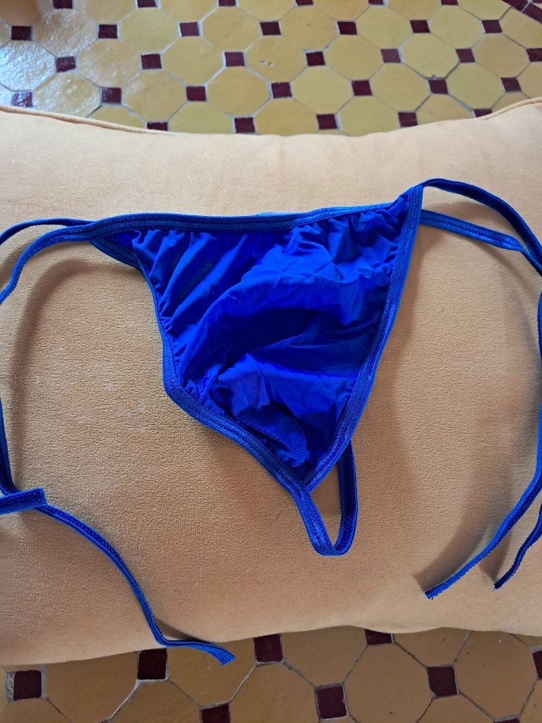 Mooie blauwe string voor heren, sexy one size, Kleding | Heren, Ophalen, Blauw