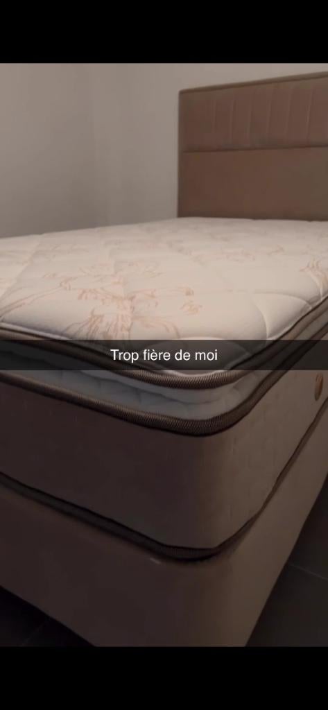 Lit coffre 120x200 velours beige taupe  tête coffre matelas, Maison & Meubles, Tissu, Beige, Enlèvement, 120 cm