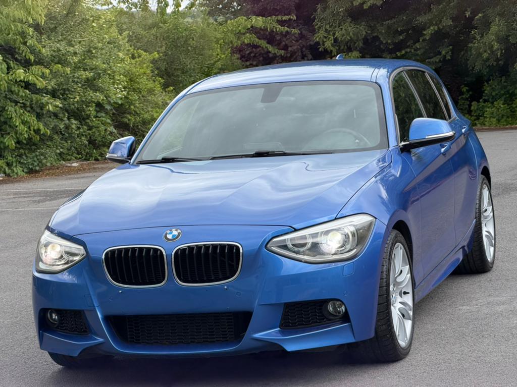 Bmw 116 I Essence / Pack M intérieur extérieur - XÉNON, Autos, BMW, Entreprise, Achat, Série 1, ABS, Airbags, Air conditionné