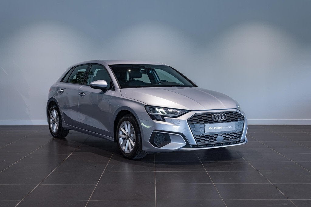 Audi A3 Sportback 1.0 30 TFSi 81kW PACK BUSINESS, Auto's, Voorwielaandrijving, Stof, Gebruikt, Bedrijf