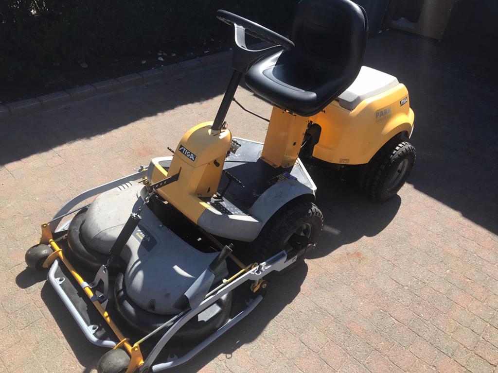 Zitmaaier Stiga park, Tuin en Terras, Zitmaaiers, Ophalen, Zo goed als nieuw