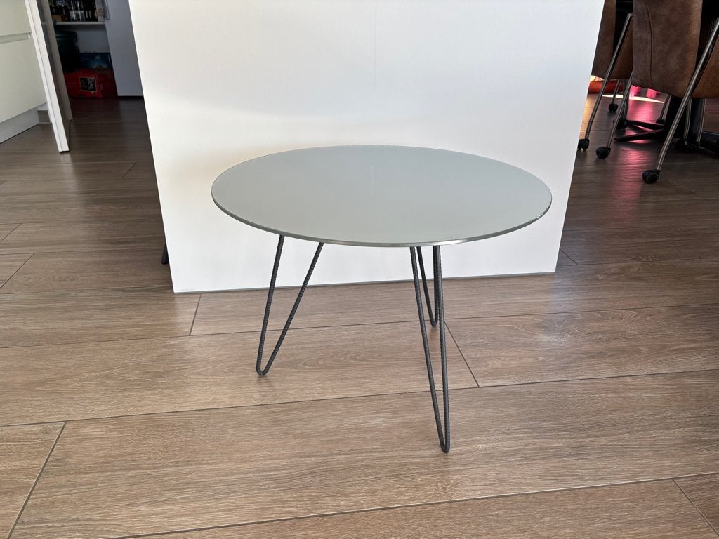 bijzettafel met glas in antraciet kleur 55cm diameter, Huis en Inrichting, Tafels | Bijzettafels, Ophalen, Gebruikt, Rond, Glas