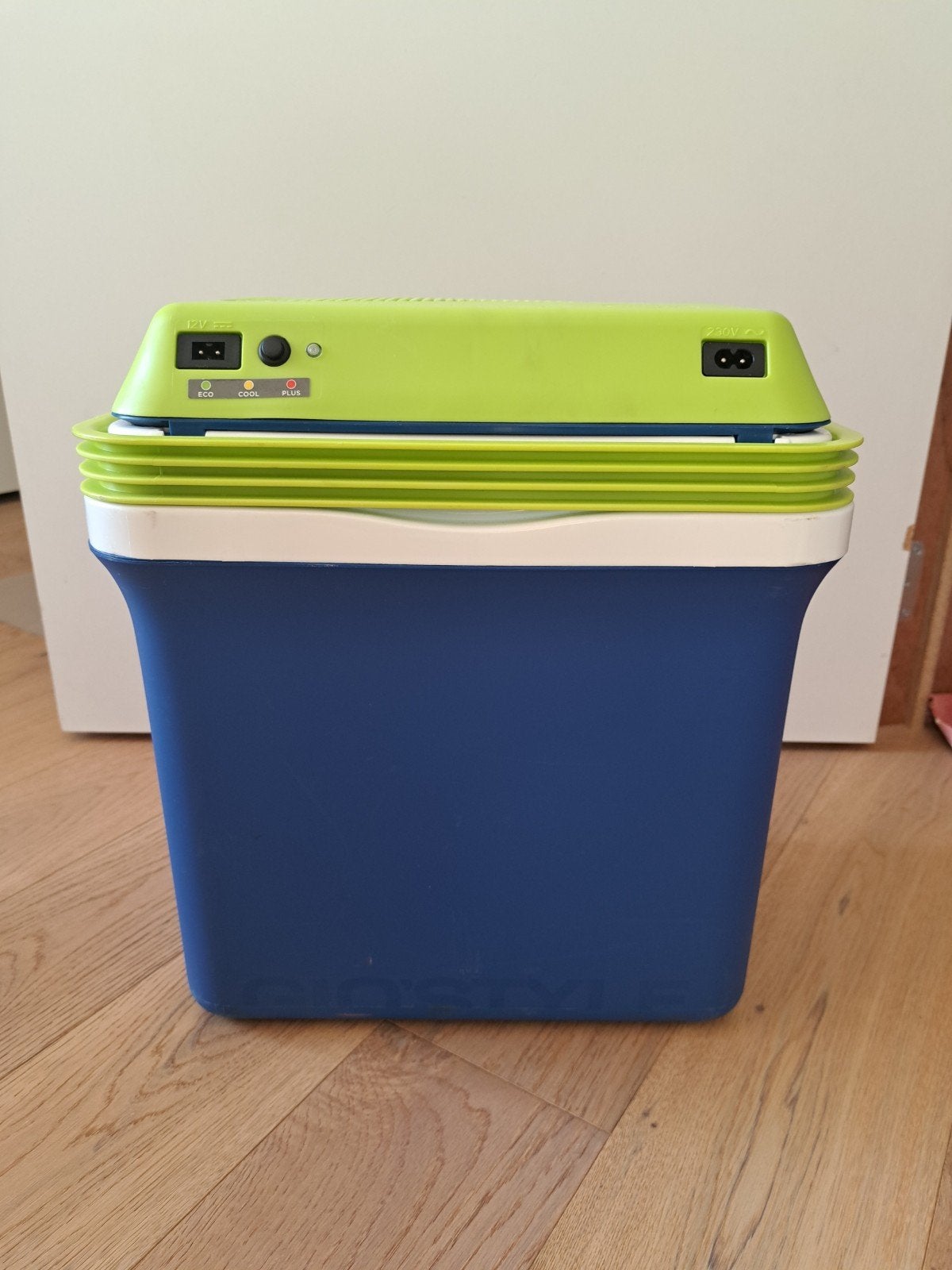 Elektrische koelbox, Caravans en Kamperen, Ophalen, Zo goed als nieuw, Koelbox, Elektrisch