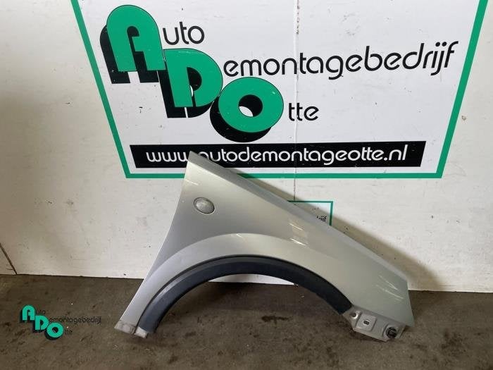 Aile avant droite d'un Opel Corsa (Corsa C 00-) (Z147), Autos : Pièces & Accessoires, -, Opel, 3 mois de garantie, Utilisé
